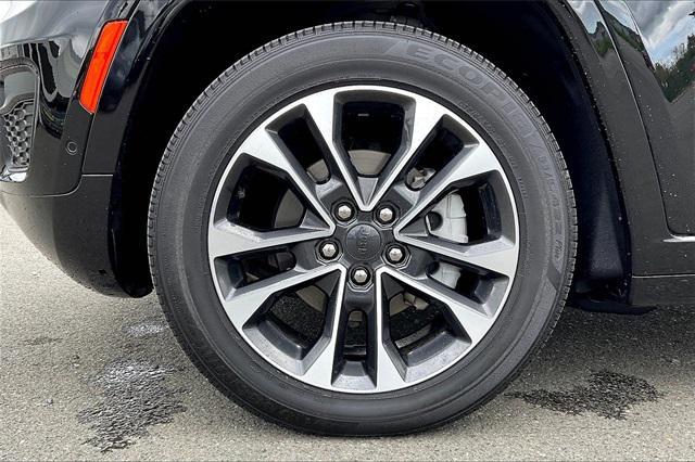 used 2023 Jeep Grand Cherokee car, priced at $41,977