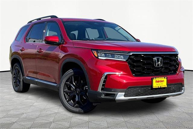 new 2025 Honda Pilot car, priced at $53,705