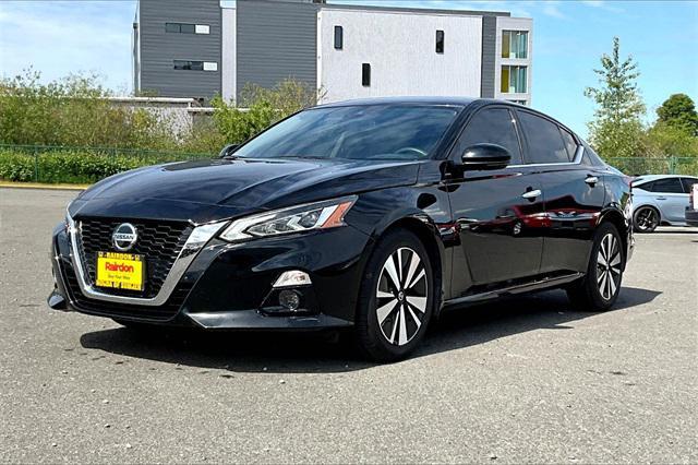 used 2022 Nissan Altima car, priced at $23,977