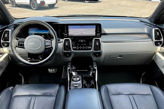 used 2023 Kia Sorento Hybrid car, priced at $31,977