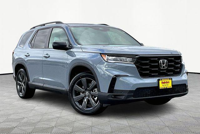 new 2025 Honda Pilot car, priced at $41,500