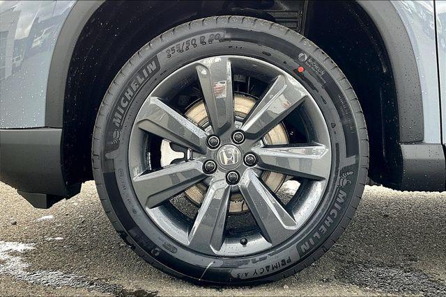 new 2025 Honda Pilot car, priced at $41,500