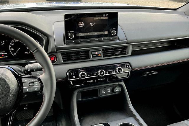 new 2025 Honda Pilot car, priced at $41,500
