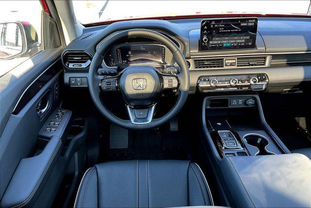 new 2025 Honda Pilot car, priced at $53,530