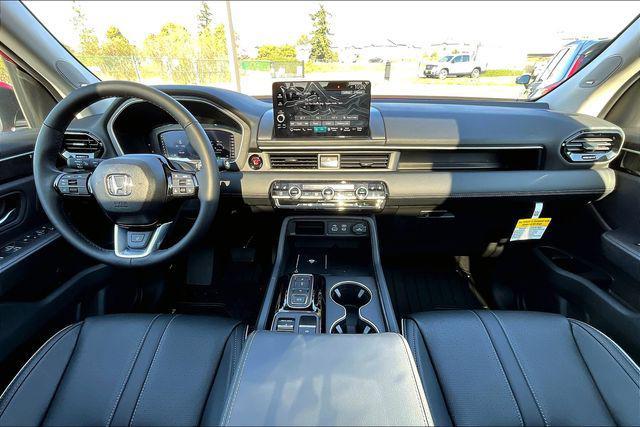 new 2025 Honda Pilot car, priced at $53,530