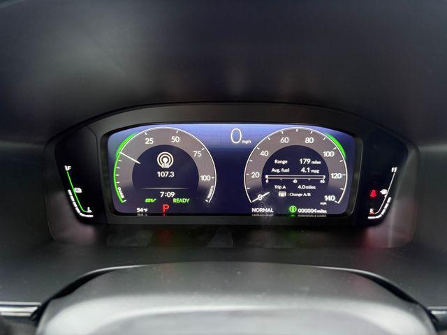 new 2026 Honda CR-V Hybrid car, priced at $40,675