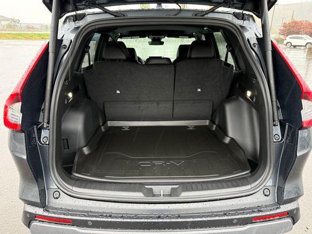 new 2026 Honda CR-V Hybrid car, priced at $40,675