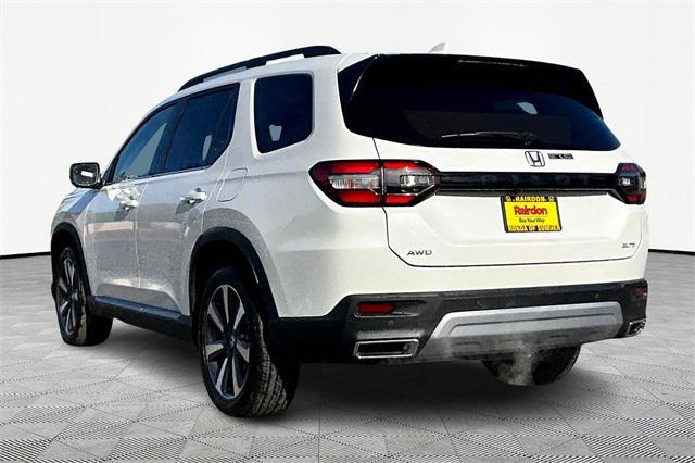 new 2025 Honda Pilot car, priced at $54,985
