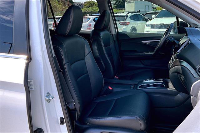 used 2022 Honda Pilot car, priced at $33,591
