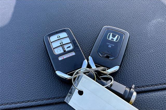used 2022 Honda Pilot car, priced at $33,591