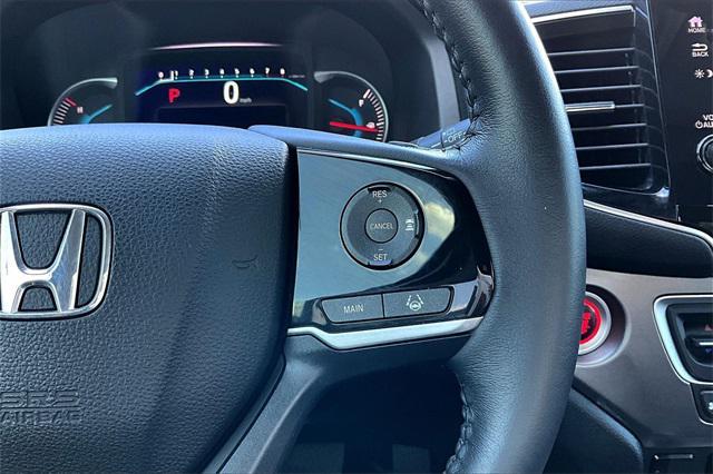 used 2022 Honda Pilot car, priced at $33,591