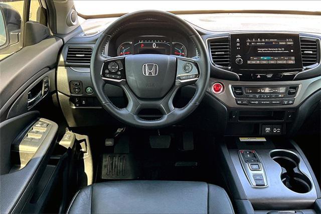 used 2022 Honda Pilot car, priced at $33,591