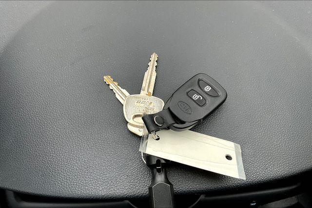 used 2009 Kia Sportage car, priced at $4,999