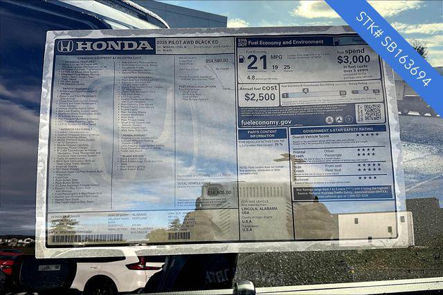 new 2025 Honda Pilot car, priced at $55,805