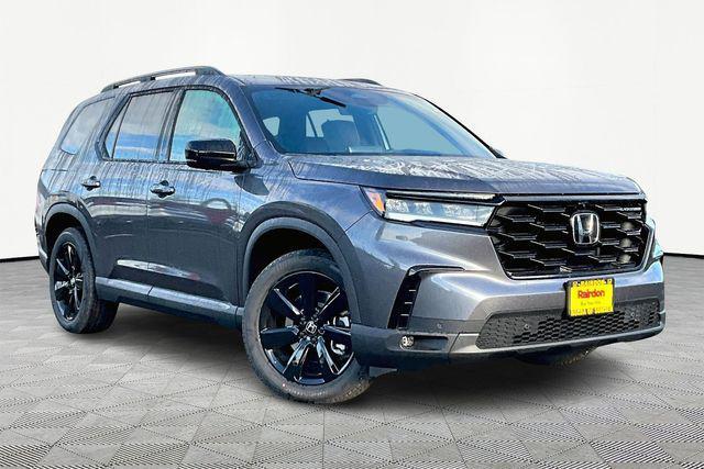 new 2025 Honda Pilot car, priced at $56,805