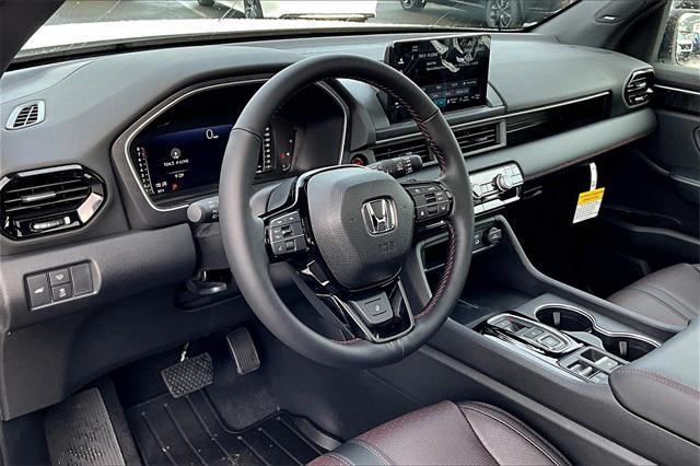 new 2025 Honda Pilot car, priced at $56,530