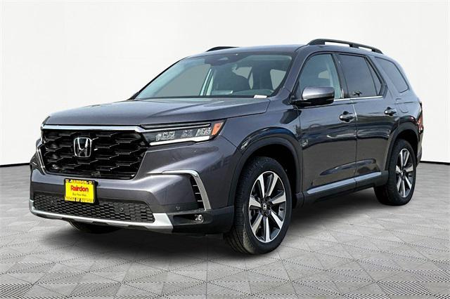 new 2025 Honda Pilot car, priced at $50,995