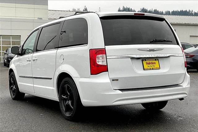 used 2014 Chrysler Town & Country car, priced at $10,888