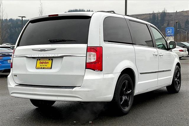 used 2014 Chrysler Town & Country car, priced at $10,888