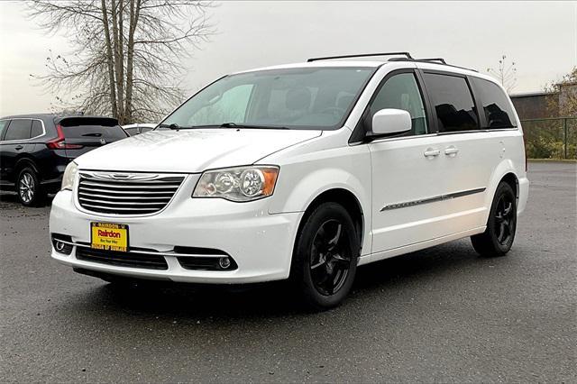 used 2014 Chrysler Town & Country car, priced at $10,888