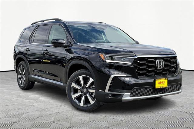 new 2025 Honda Pilot car, priced at $50,995