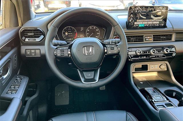 new 2025 Honda Pilot car, priced at $51,305
