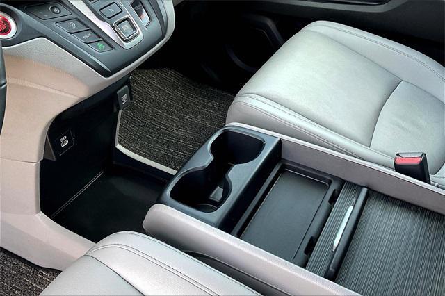 used 2022 Honda Odyssey car, priced at $35,977