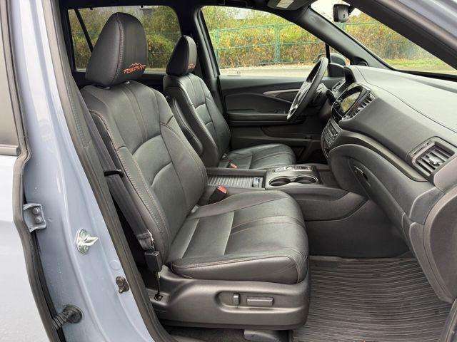 used 2022 Honda Passport car, priced at $28,849