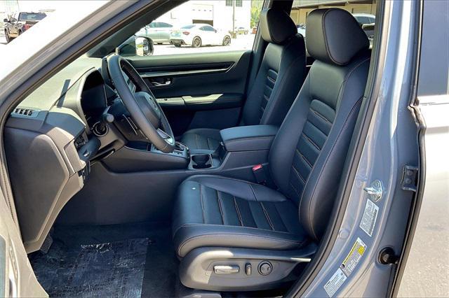 new 2025 Honda CR-V Hybrid car, priced at $39,312