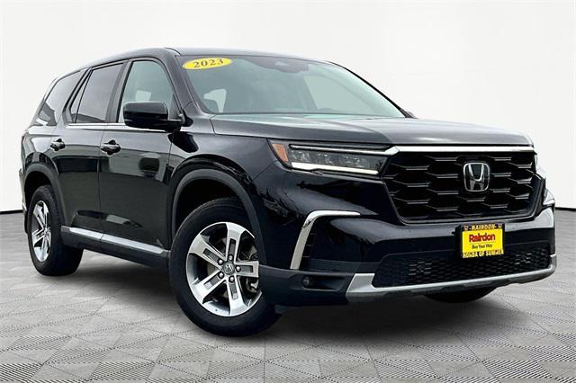used 2023 Honda Pilot car, priced at $36,977