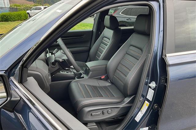 new 2025 Honda CR-V Hybrid car, priced at $40,545