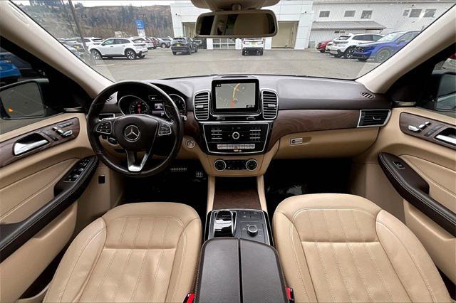 used 2019 Mercedes-Benz GLE 400 car, priced at $27,977