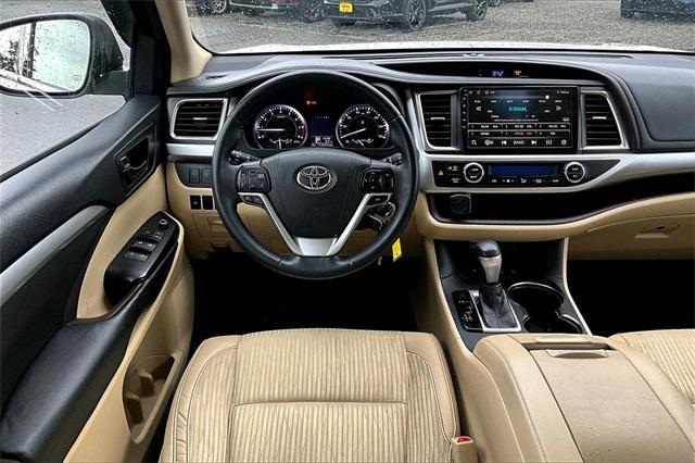 used 2016 Toyota Highlander car, priced at $18,888