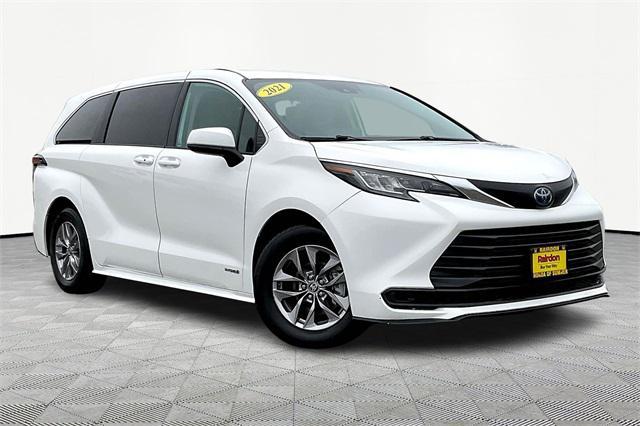 used 2021 Toyota Sienna car, priced at $28,777