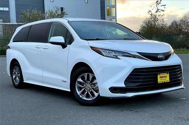 used 2021 Toyota Sienna car, priced at $31,977