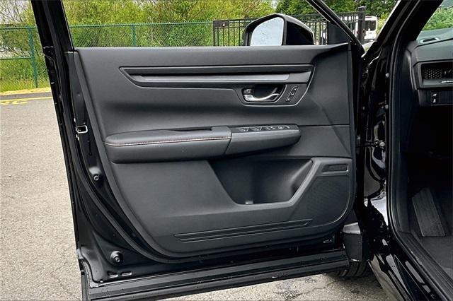 new 2025 Honda CR-V Hybrid car, priced at $40,545