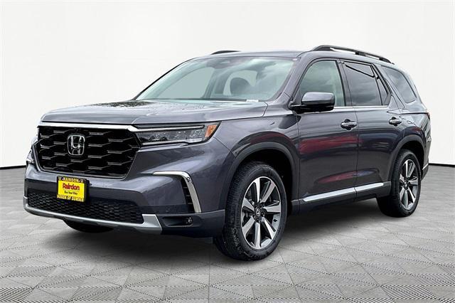 new 2025 Honda Pilot car, priced at $54,530