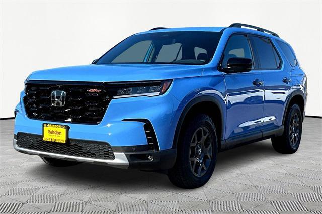 new 2025 Honda Pilot car, priced at $51,305