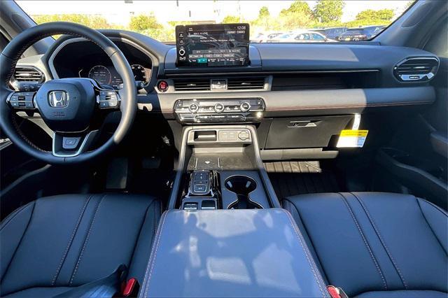 new 2025 Honda Pilot car, priced at $51,305