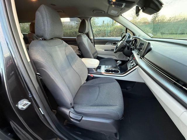 used 2022 Kia Carnival car, priced at $25,888