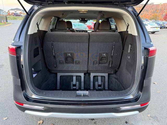 used 2022 Kia Carnival car, priced at $25,888