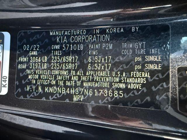 used 2022 Kia Carnival car, priced at $25,888