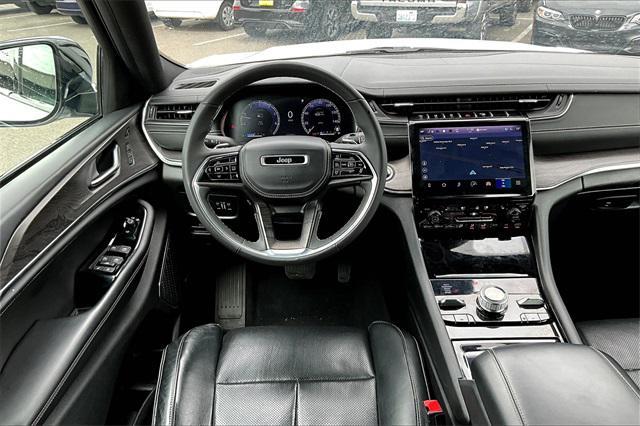 used 2023 Jeep Grand Cherokee car, priced at $39,977
