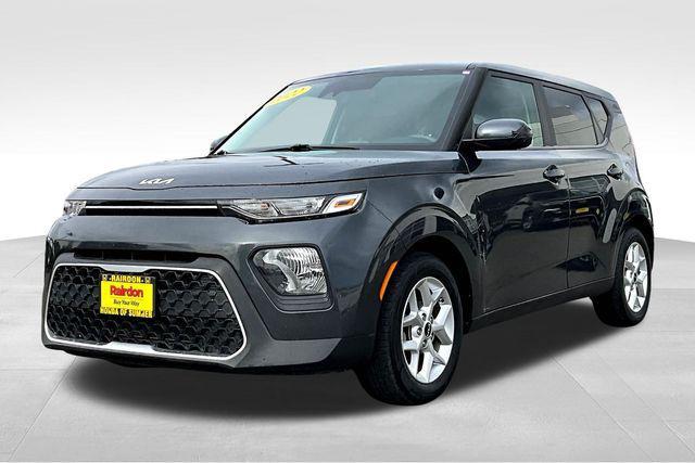 used 2022 Kia Soul car, priced at $12,999