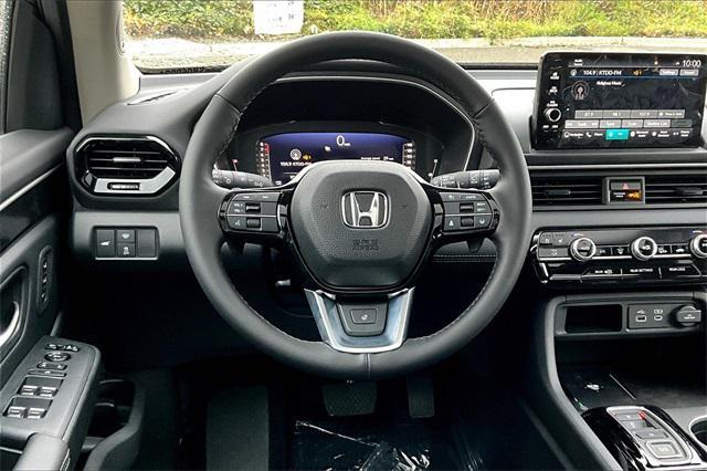 new 2025 Honda Pilot car, priced at $54,530