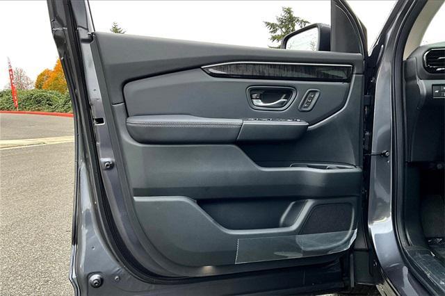 new 2025 Honda Pilot car, priced at $54,530