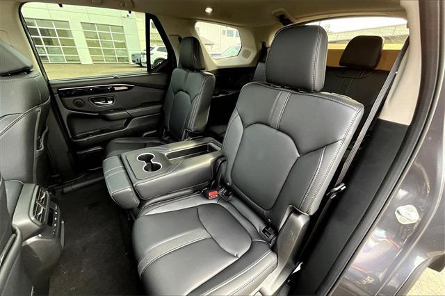 new 2025 Honda Pilot car, priced at $51,780