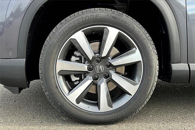 new 2025 Honda Pilot car, priced at $51,780