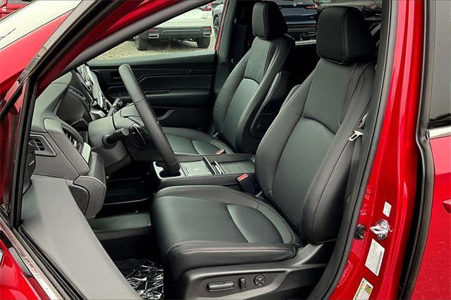 new 2025 Honda Odyssey car, priced at $45,275