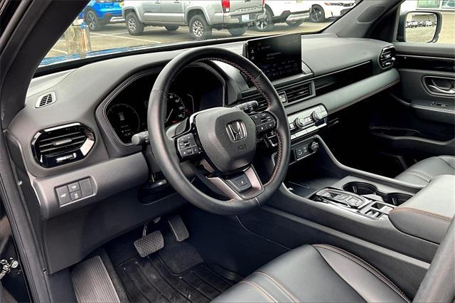 used 2025 Honda Pilot car, priced at $47,888